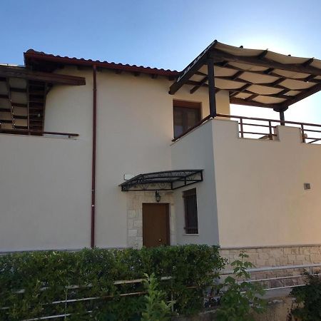 Villa Dimitrios กริโอปียี ภายนอก รูปภาพ